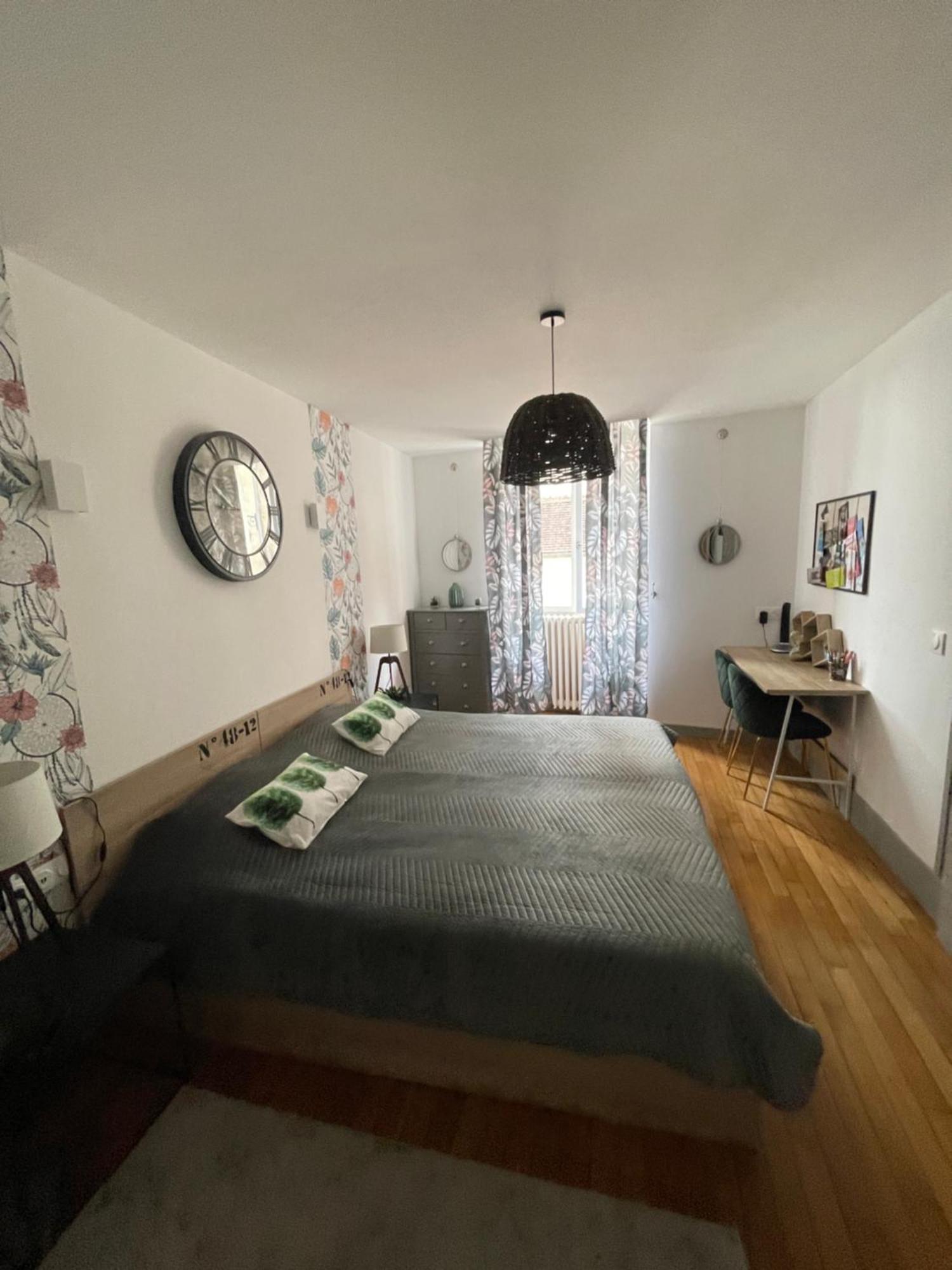 Appartement Moderne Centre Ville, 5 Personnes, 65 M2 Semur-en-Auxois Exteriér fotografie