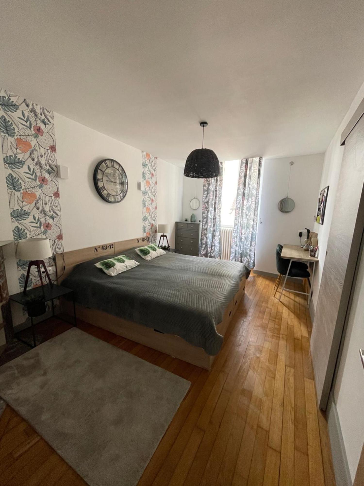 Appartement Moderne Centre Ville, 5 Personnes, 65 M2 Semur-en-Auxois Exteriér fotografie