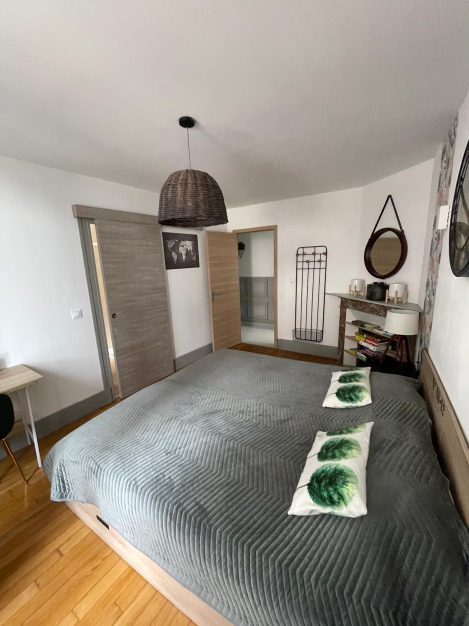 Appartement Moderne Centre Ville, 5 Personnes, 65 M2 Semur-en-Auxois Exteriér fotografie