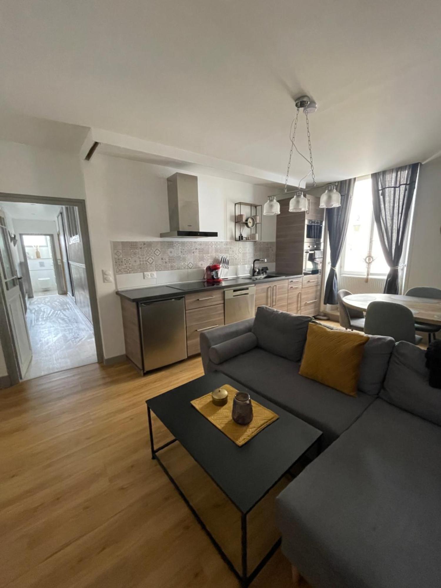 Appartement Moderne Centre Ville, 5 Personnes, 65 M2 Semur-en-Auxois Exteriér fotografie